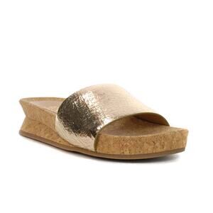 Vince Camuto Febba Gold Metallic Wedge Sandals Womens Shoes Sz 9.5